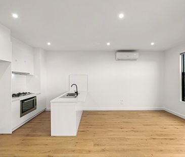 Brand New Contemporary Style just off Keilor Road - Photo 5