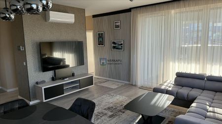 Kiadó luxus lakás - Székesfehérvár - Photo 2