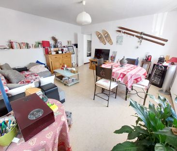 Location Appartement 2 pièces 52m² CAMBRAI 59400 - Photo 2