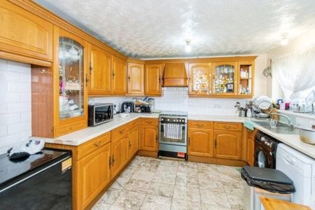 Kent Street SO14 - Photo 3