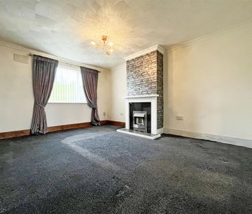 3 bedroom Terraced House to rent - Photo 4