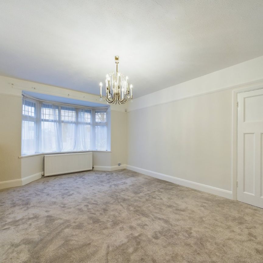 4 bedroom detached house to rent - Photo 1