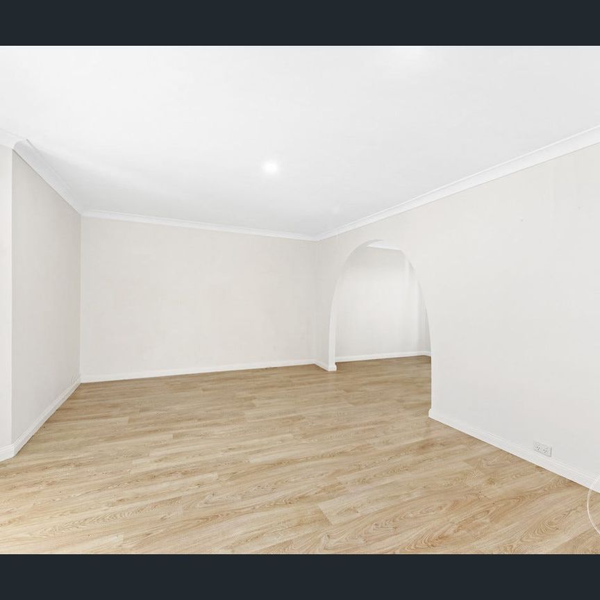 Quiet & Easy Care Living! - Photo 1