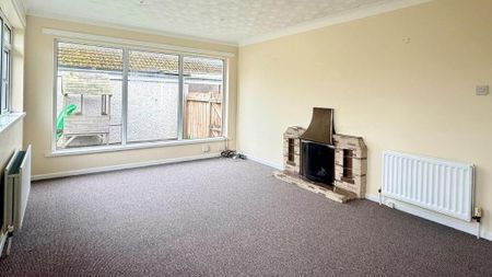20 Clanbrassil Drive, Craigavon, BT63 5EH - Photo 2
