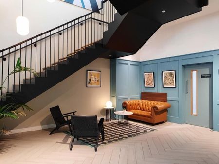 3 bedroom flat to rent - Photo 2