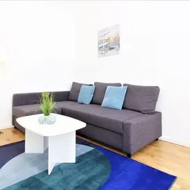 Rueppgasse 25, 1BD, Elevator - Photo 3