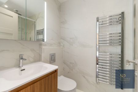 3 Bedroom Apartment To Let - Photo 4