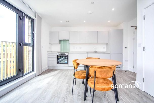2 bedroom flat to rent - Photo 1