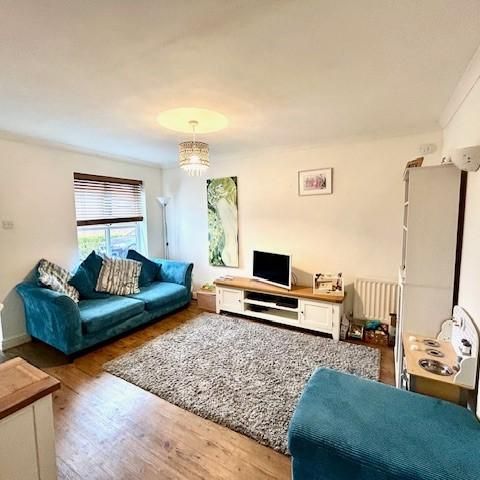 3 bedroom detached house to rent - Photo 1