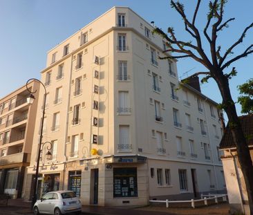 Location Appartement 2 pièces 33m² ST MAUR DES FOSSES 94100 - Photo 2