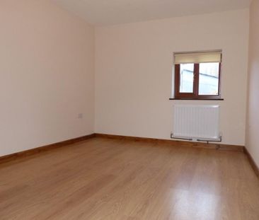 2 bedroom property to rent - Photo 2