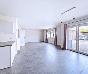 Appartement te huur - Foto 2