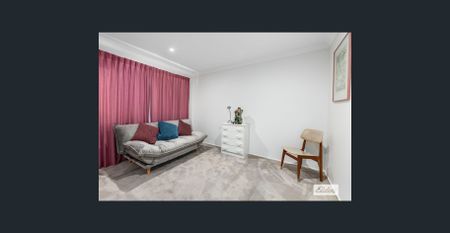 Spacious, Stylish & Exceptionally Versatile Family Living - Photo 2