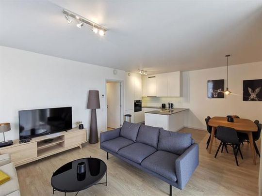 Appartement te huur - Photo 1