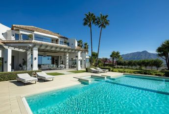 Luxury Villa for rent in Benahavís, Andalusia