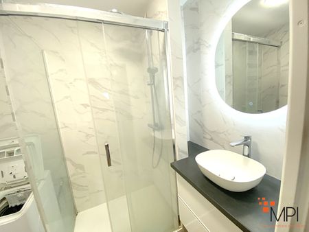 Location Appartement 2 pièces 48m² - Photo 5