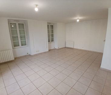 Location Maison 4 pièces 75m² DOMPIERRE SUR MER 17139 - Photo 2