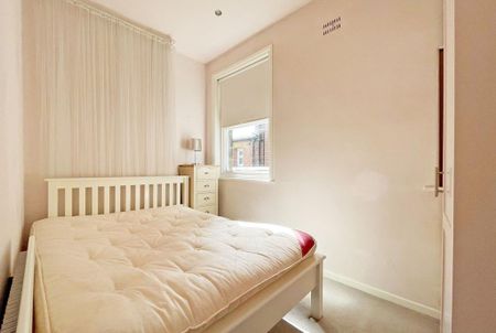 1 bedroom ground floor flat to rent - Photo 4