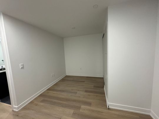 For Lease - 1 Jarvis Street Unit# 406, Hamilton, Ontario - Photo 1