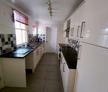 Pennygate, Spalding, PE11 - Photo 6