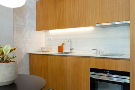 Carrer de la Diputació, Barcelona, Catalonia 08013 - Photo 3