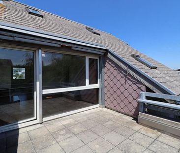 Wohntraum: Attika-Wohnung mit Galerie und Terrasse! - Photo 2