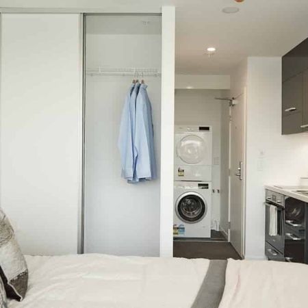 Charming Studio for Rent in Manukau - Photo 4