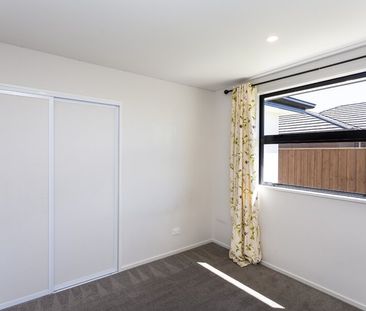 Modern 3-bedroom family home in great location! - Photo 6