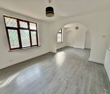 3 Bed Semi-Detached House, Stonesby Avenue, LE2 - Photo 1