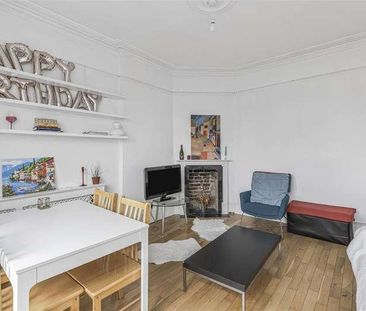 Albert Palace Mansions, Lurline Gardens, London, SW11 - Photo 1