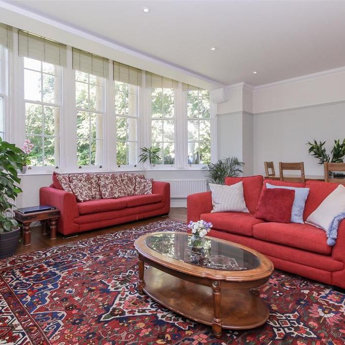 3 bedroom apartment to rent - Photo 1