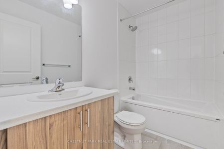 Townhouse For Lease | S8135390 - Photo 4