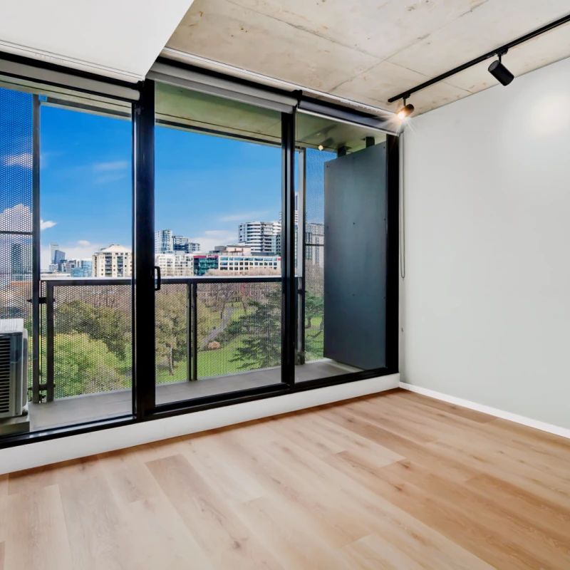 1Bedrooms, 1Bathrooms - Photo 1