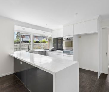 Modern Family Retreat with Poolside Entertaining - Photo 3