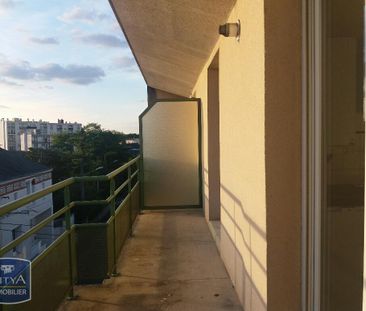 Location Appartement 2 pièces 54m² CHATEAUROUX 36000 - Photo 5