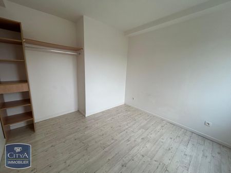 Location Appartement 4 pièces 51m² ALENCON 61000 - Photo 2