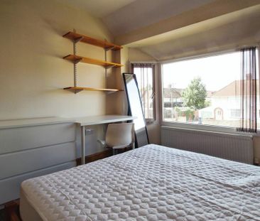 5 bedroom semi-detached house to rent - Photo 1