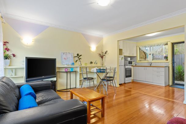 Light-Filled, Low-Maintenance Living Near Keilor Road - Photo 1