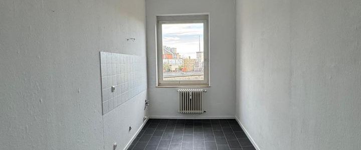 Zentral gelegene 2- Zimmer-Altbauwohnung in Aachen - Photo 1