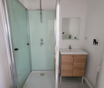 Location Appartement 1 pièce 23m² CAMBRAI 59400 - Photo 4