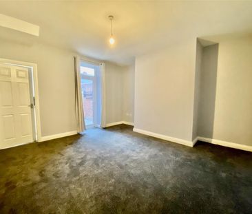 Eastbourne Avenue, Bensham, Gateshead - Photo 6