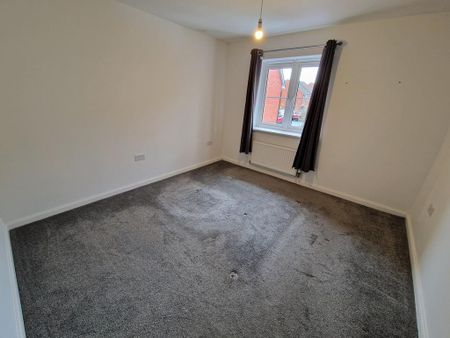 2 bedroom coach house to rent - Photo 3