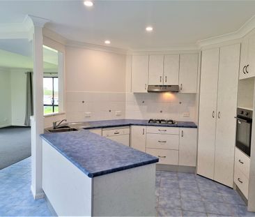 Great Location - Photo 4