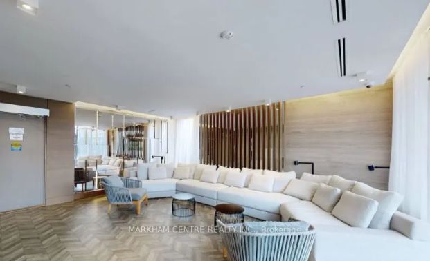 7 Kenaston Gardens #906 - Photo 1