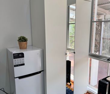 Sunshine West - Photo 2