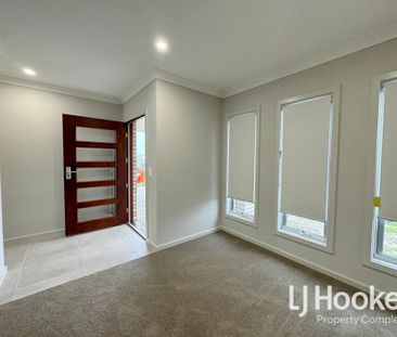 Ducted Air Conditioning - Stylish & Modern - Move In & Entertain He... - Photo 1