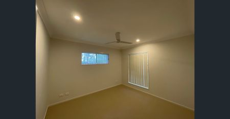 Spacious Family Home in Collingwood Park - Photo 2