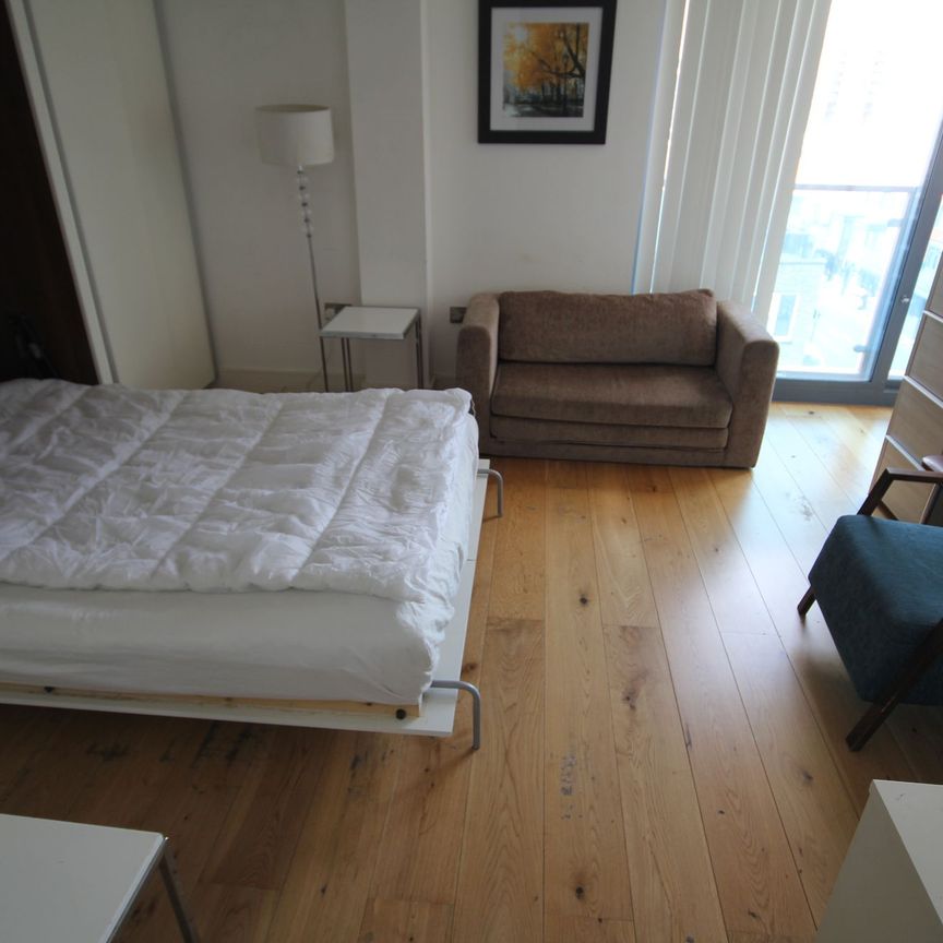 Station Road, Trident House, UB3 - Photo 1