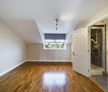 3 bedroom end of terrace house to rent - Photo 2