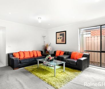 Splendid 3Br Home in Caroline Springs! - Photo 1